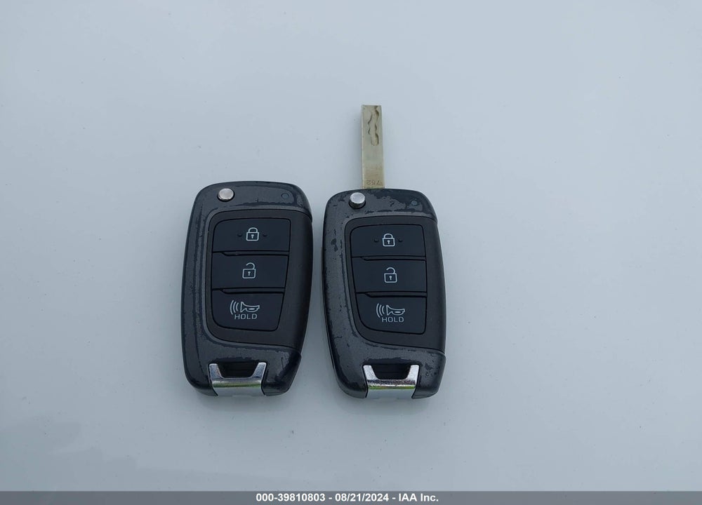 2021 HYUNDAI VENUE SE VIN: KMHRB8A36MU127340