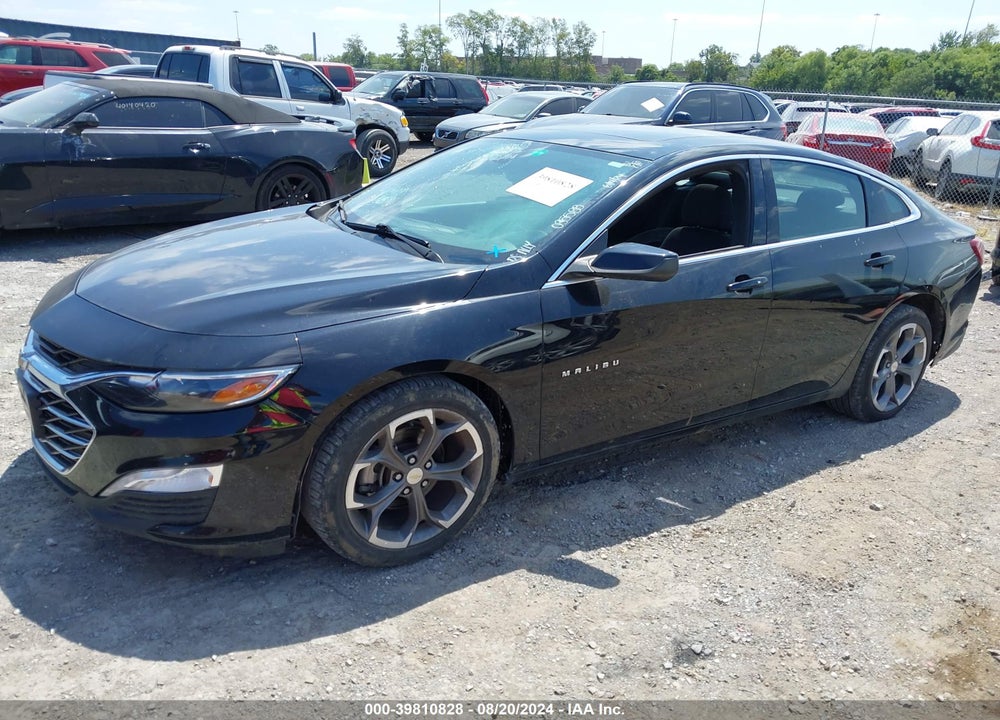 2021 CHEVROLET MALIBU FWD LT VIN: 1G1ZD5ST8MF035588