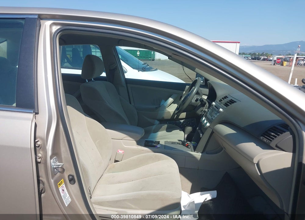 2007 TOYOTA CAMRY LE VIN: 4T1BE46K07U616712