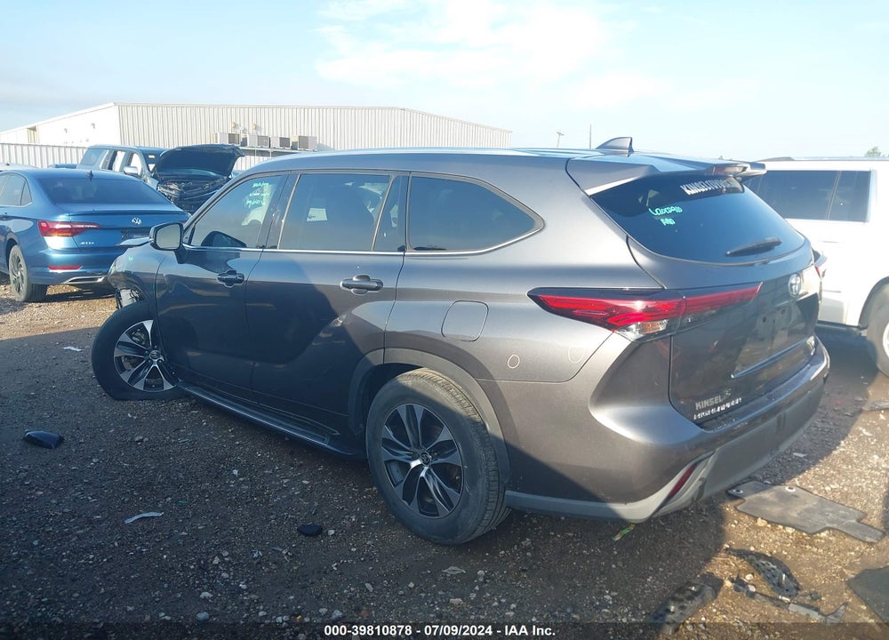 2020 TOYOTA HIGHLANDER XLE VIN: 5TDGZRAH3LS025408