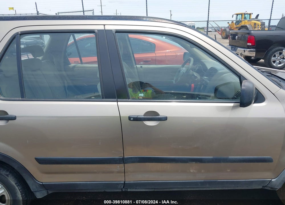 2005 HONDA CR-V LX VIN: JHLRD68555C015665