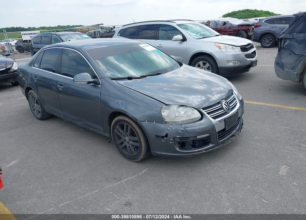 2010 VOLKSWAGEN JETTA TDI VIN: 3VWAL7AJ6AM126399
