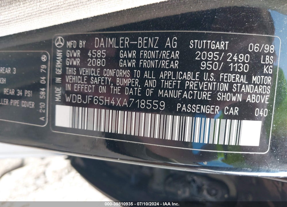1999 MERCEDES-BENZ E 320 VIN: WDBJF65H4XA718559