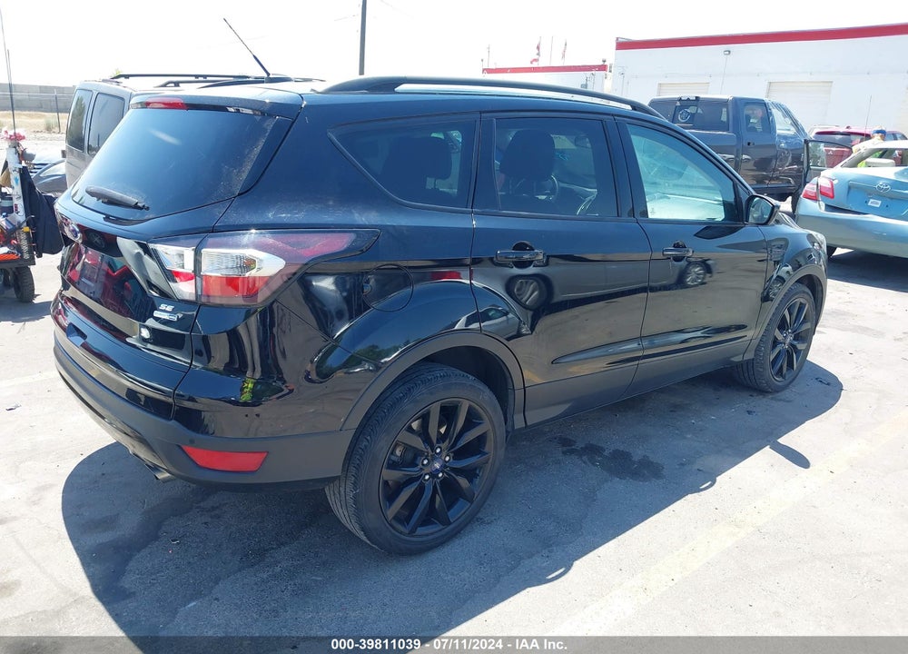 2017 FORD ESCAPE SE VIN: 1FMCU9GD4HUC57855