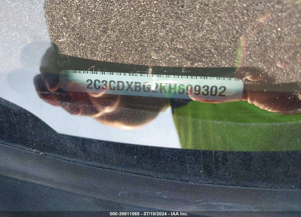 2019 DODGE CHARGER SXT RWD VIN: 2C3CDXBG2KH699302