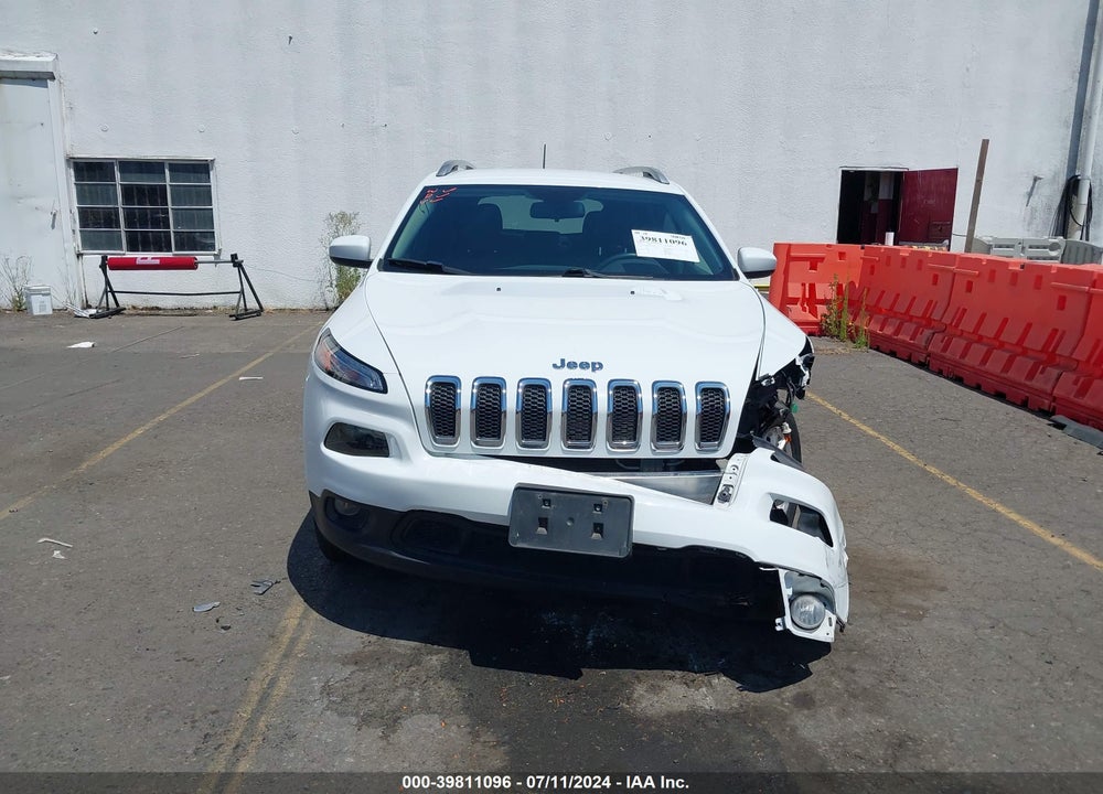 2017 JEEP CHEROKEE LATITUDE 4X4 VIN: 1C4PJMCBXHW656666
