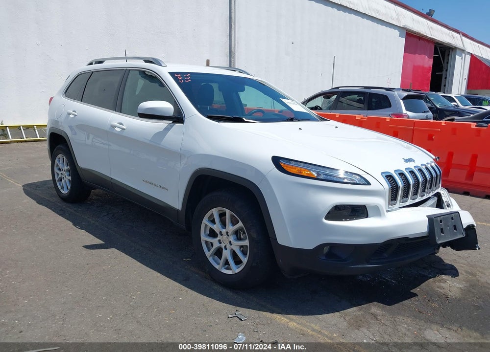 2017 JEEP CHEROKEE LATITUDE 4X4 VIN: 1C4PJMCBXHW656666