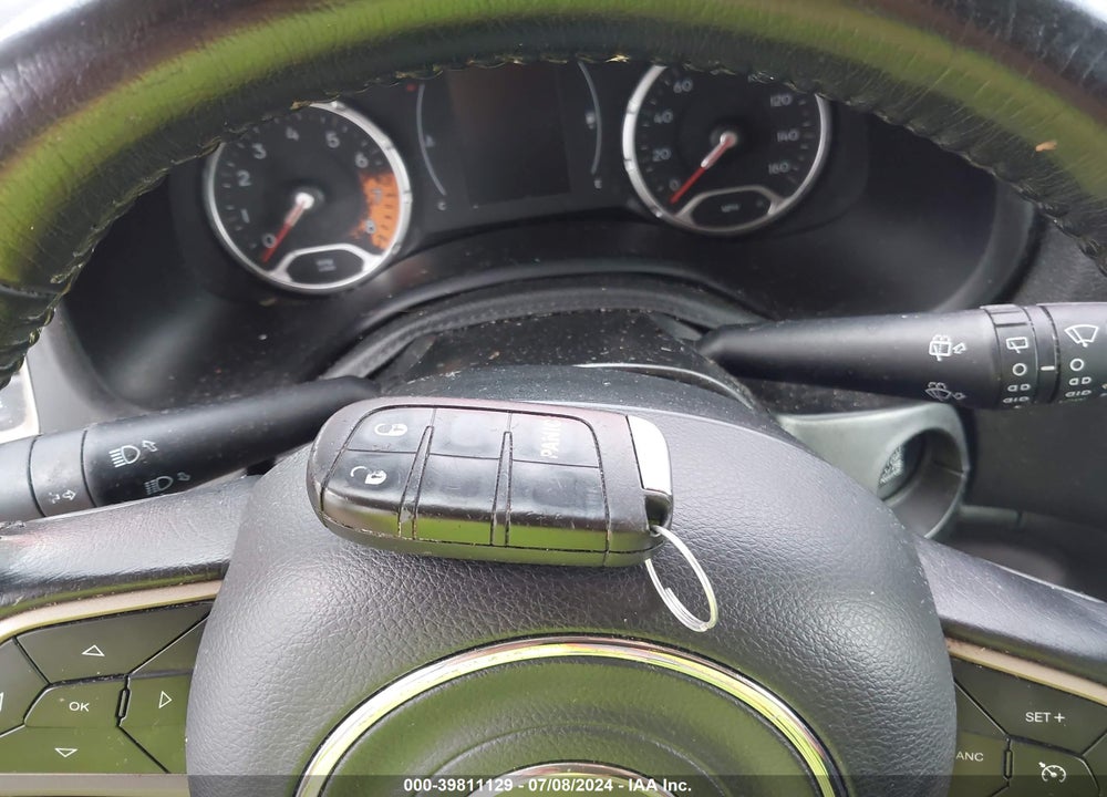2017 JEEP RENEGADE LATITUDE FWD VIN: ZACCJABB4HPE96294