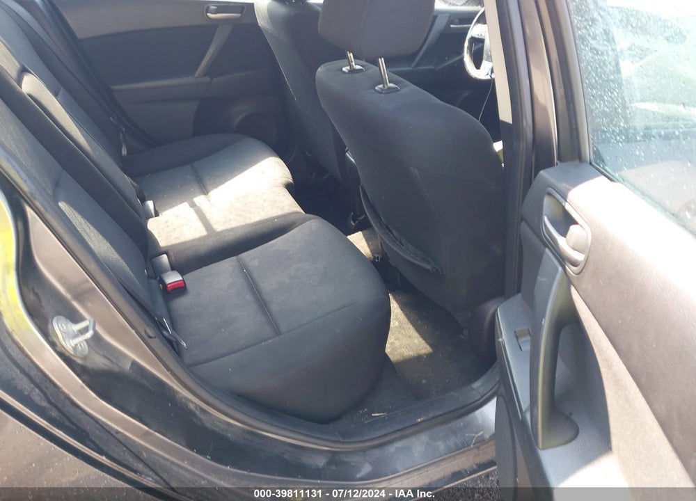 2010 MAZDA 3 I TOURING VIN: JM1BL1SF0A1320180