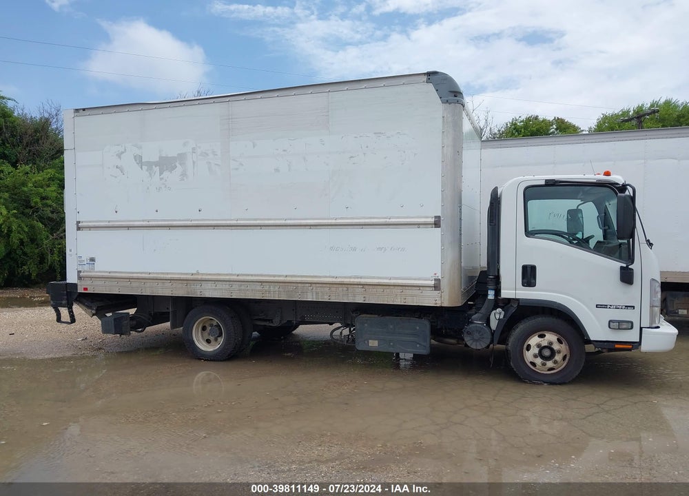 2017 ISUZU NPR HD DSL REG AT VIN: JALC4W167H7000053