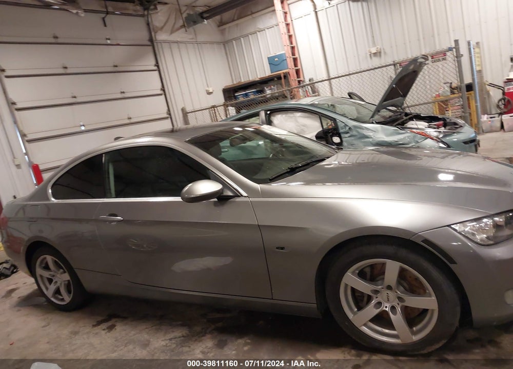 2008 BMW 335XI VIN: WBAWC73558E064581