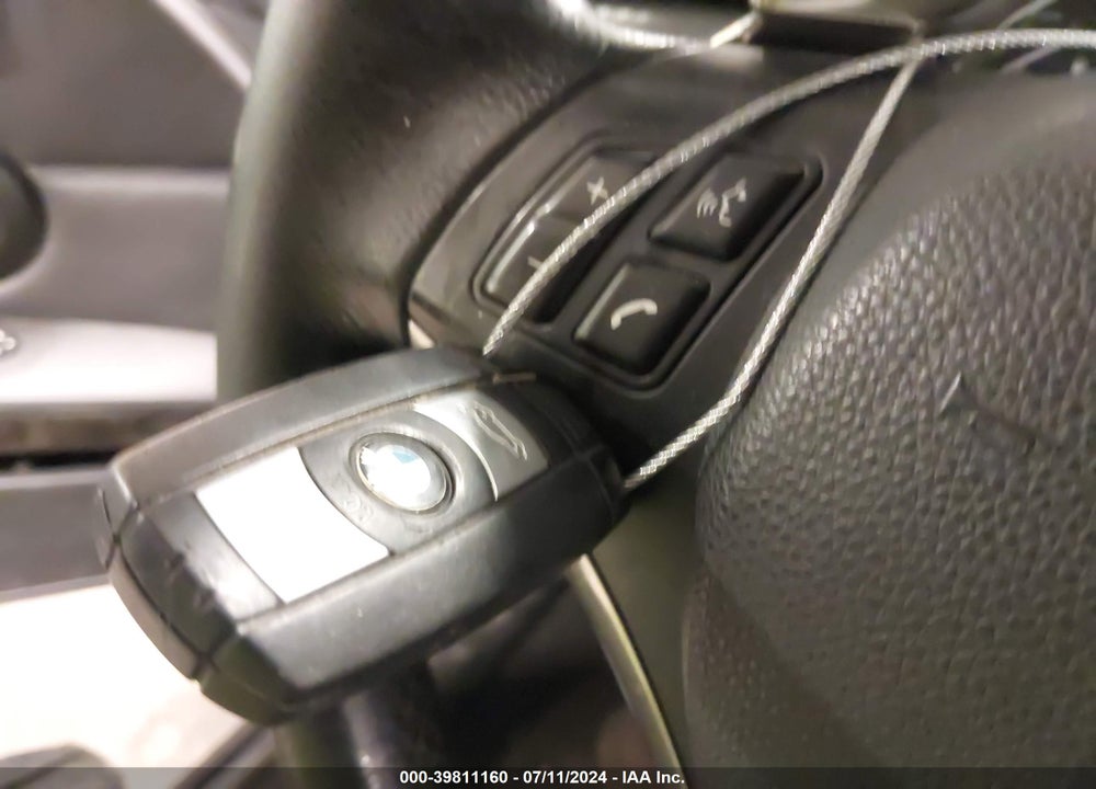 2008 BMW 335XI VIN: WBAWC73558E064581