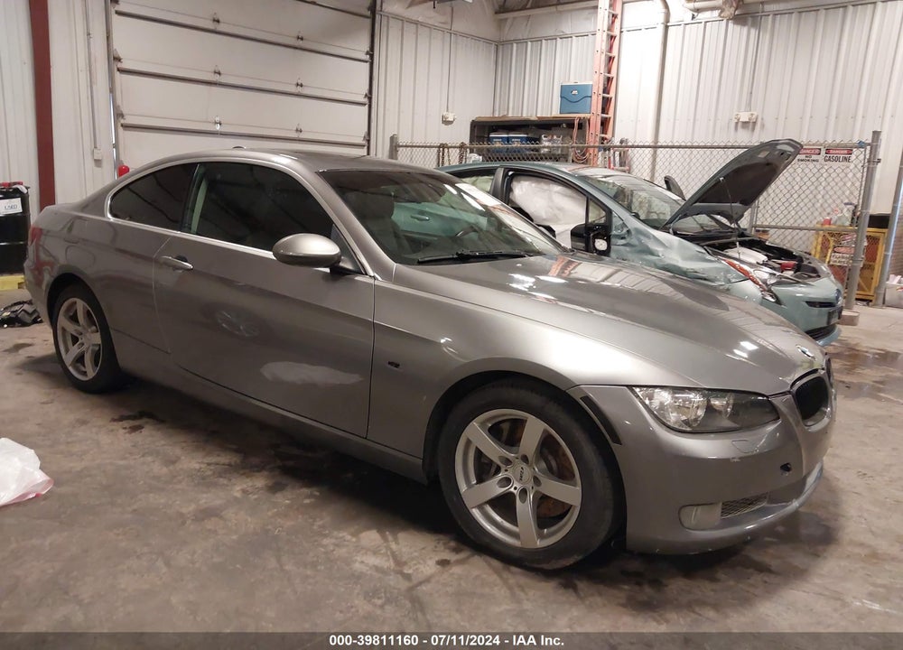 2008 BMW 335XI VIN: WBAWC73558E064581