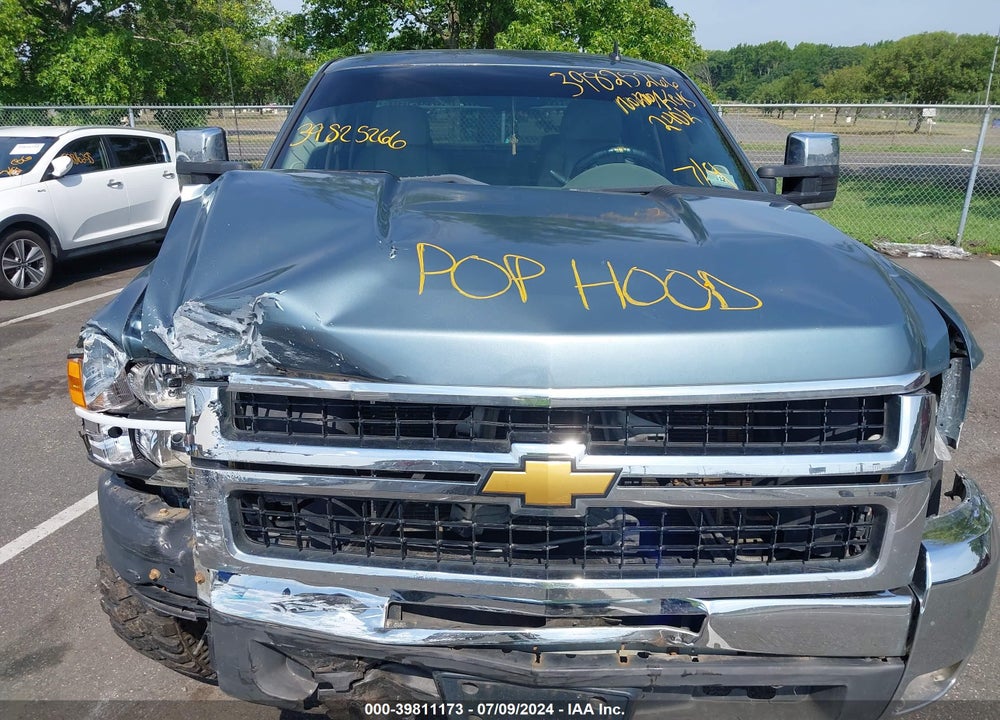 2007 CHEVROLET SILVERADO 2500HD LTZ VIN: 1GCHK23K07F537223
