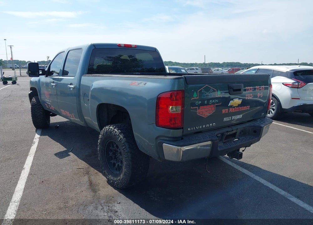 2007 CHEVROLET SILVERADO 2500HD LTZ VIN: 1GCHK23K07F537223