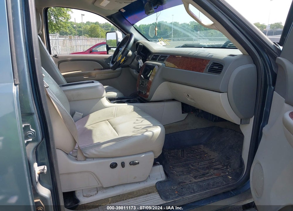 2007 CHEVROLET SILVERADO 2500HD LTZ VIN: 1GCHK23K07F537223
