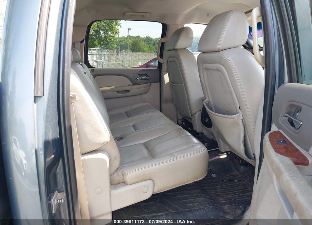 2007 CHEVROLET SILVERADO 2500HD LTZ VIN: 1GCHK23K07F537223
