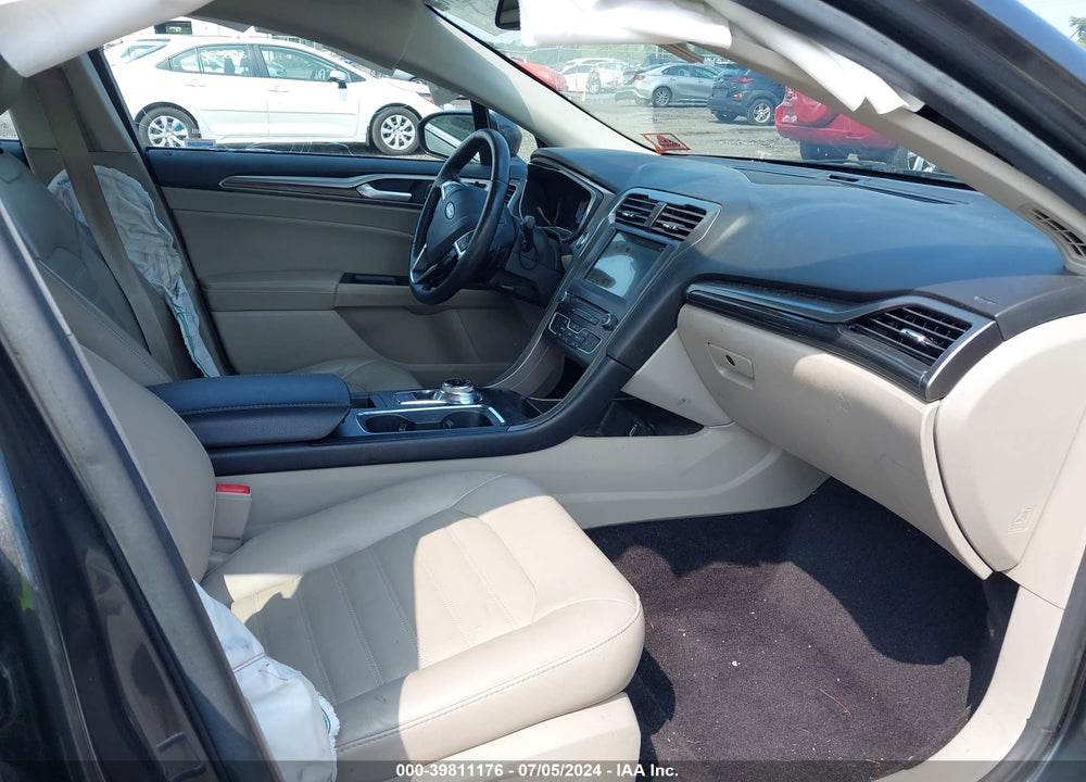 2017 FORD FUSION SE VIN: 3FA6P0H95HR165830