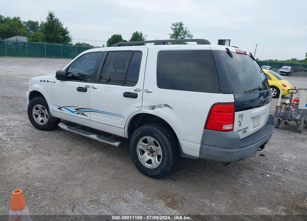2002 FORD EXPLORER XLS VIN: 1FMZU72K22UD56900