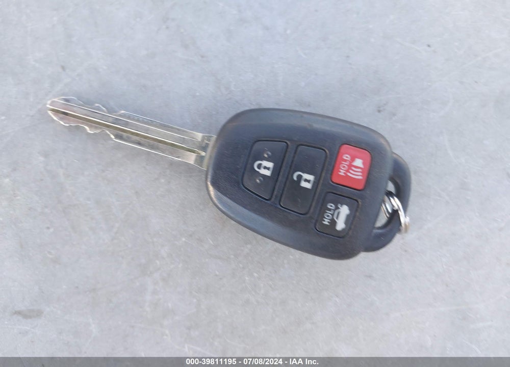 2015 TOYOTA COROLLA S PLUS VIN: 2T1BURHE1FC272766