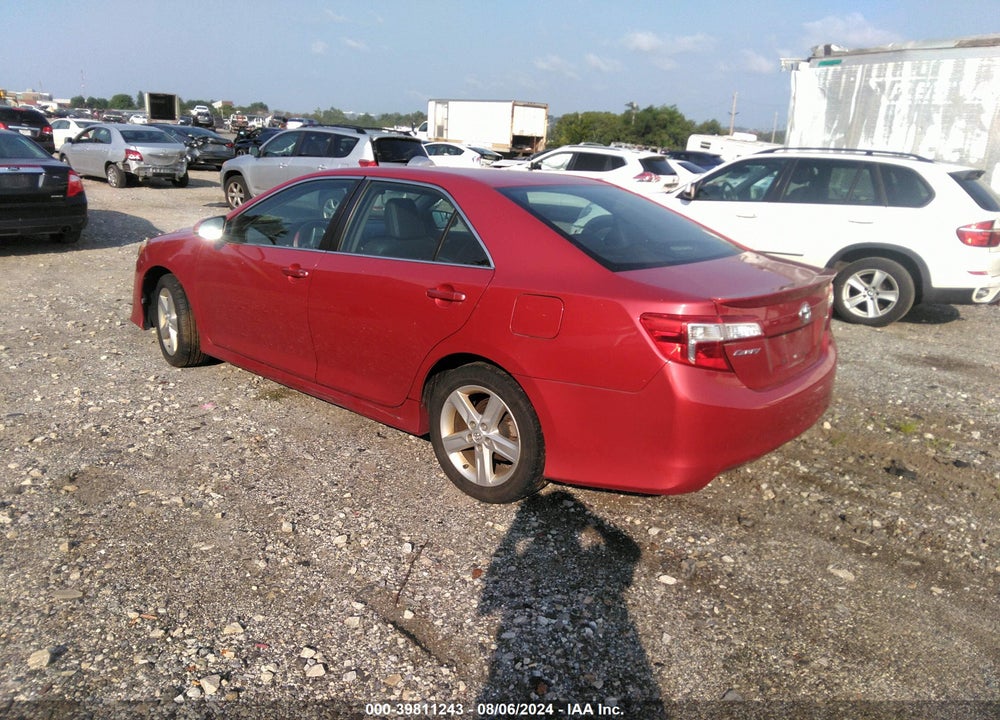 2013 TOYOTA CAMRY SE VIN: 4T1BF1FK0DU670163