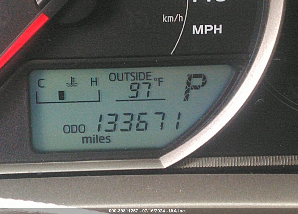 2014 TOYOTA RAV4 XLE VIN: 2T3RFREV4EW152087