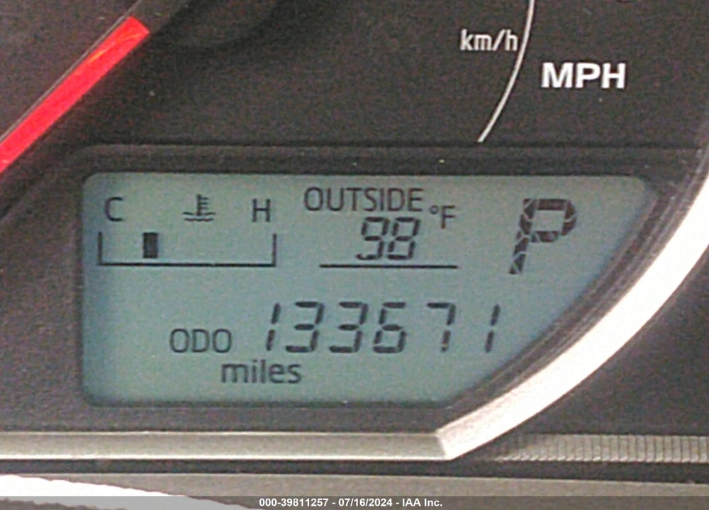2014 TOYOTA RAV4 XLE VIN: 2T3RFREV4EW152087