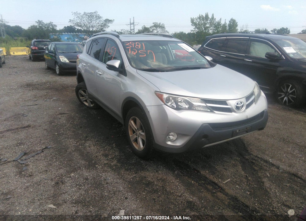 2014 TOYOTA RAV4 XLE VIN: 2T3RFREV4EW152087