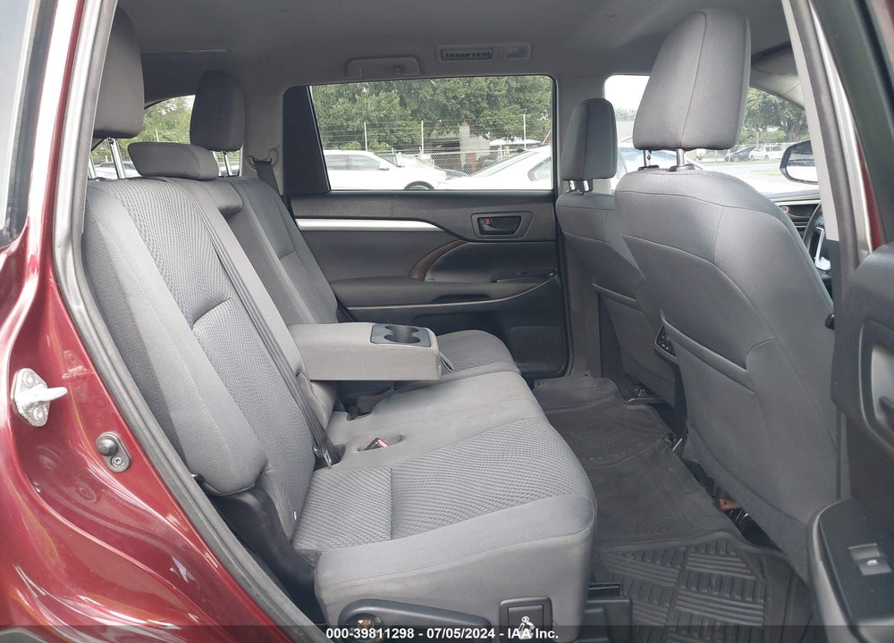 2015 TOYOTA HIGHLANDER LE VIN: 5TDZARFH2FS013294