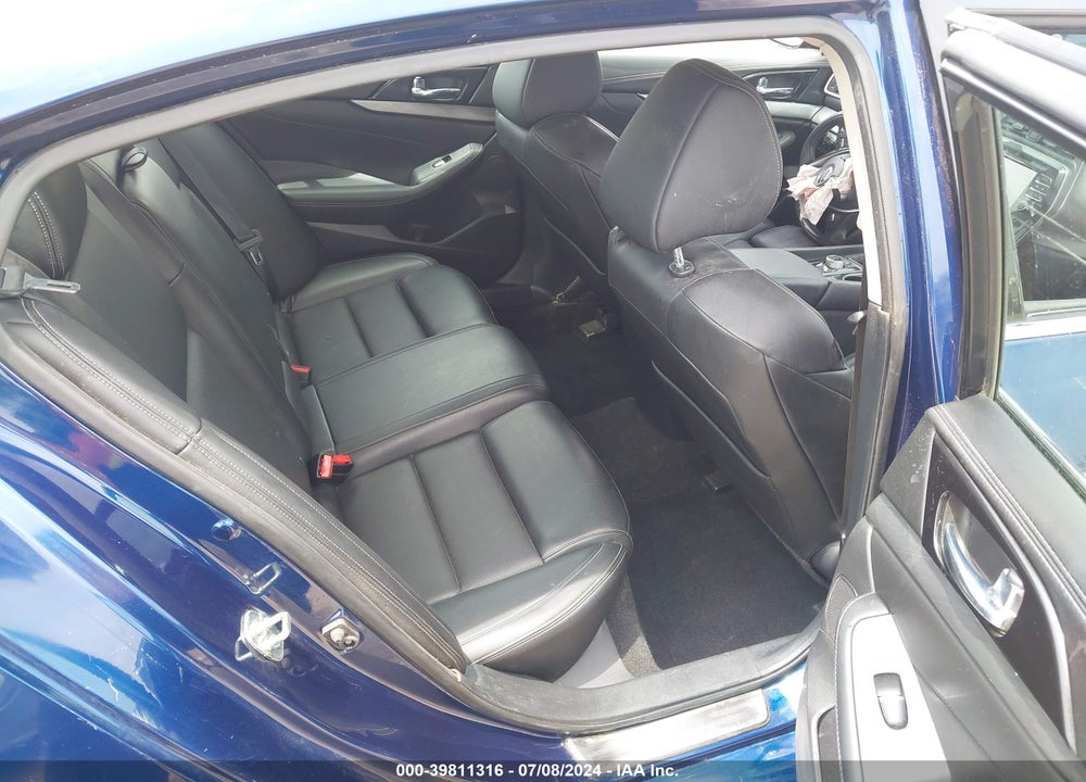 2017 NISSAN MAXIMA 3.5 SV VIN: 1N4AA6AP2HC430998