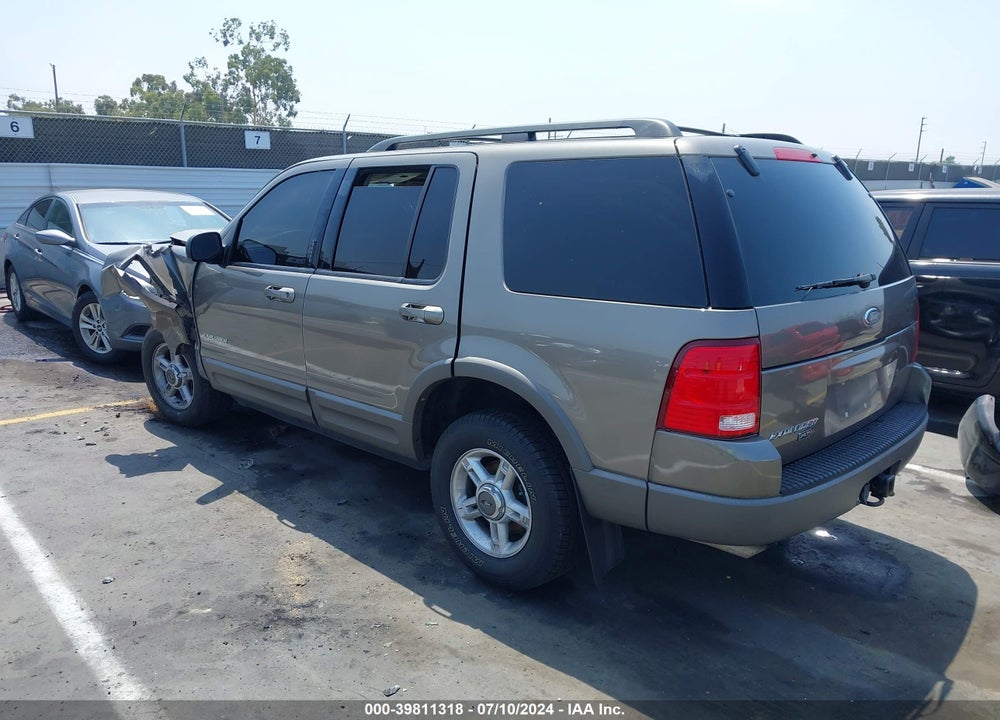 2002 FORD EXPLORER XLT VIN: 1FMZU73E02ZA39631