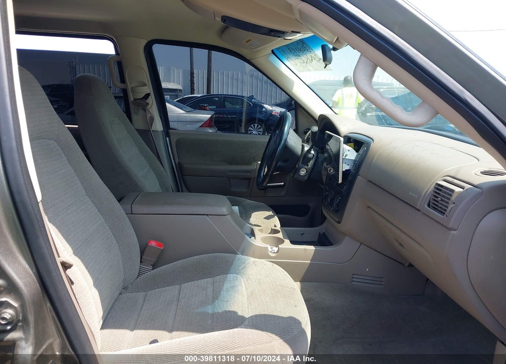 2002 FORD EXPLORER XLT VIN: 1FMZU73E02ZA39631
