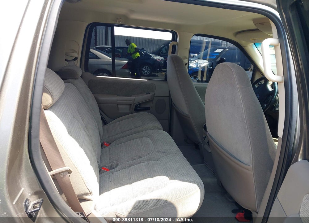 2002 FORD EXPLORER XLT VIN: 1FMZU73E02ZA39631