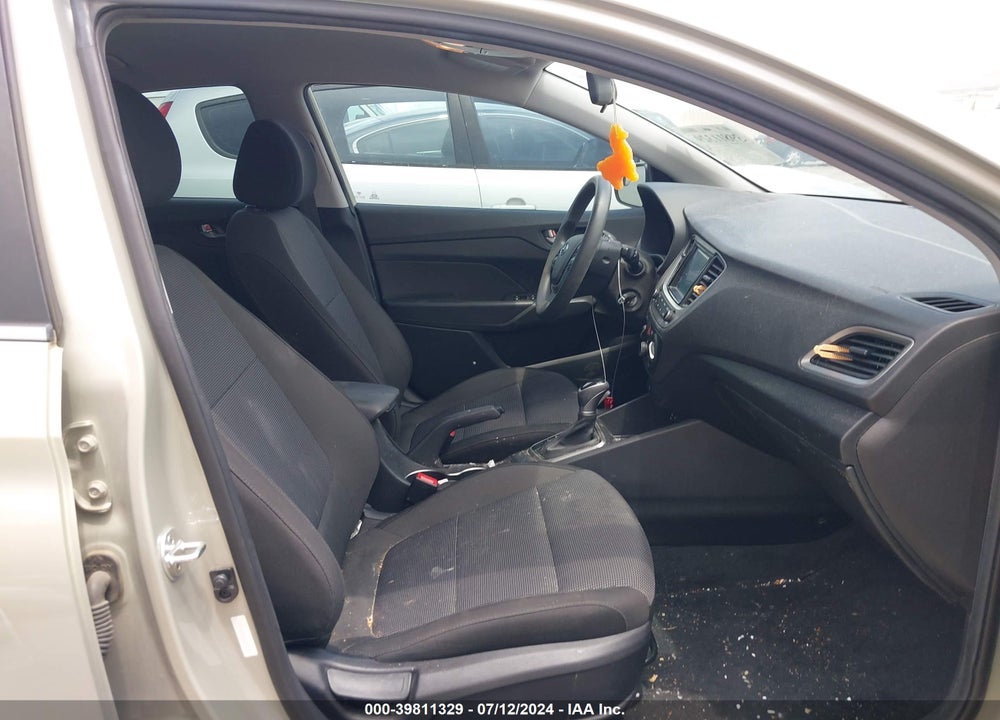2019 HYUNDAI ACCENT SEL VIN: 3KPC24A3XKE069523