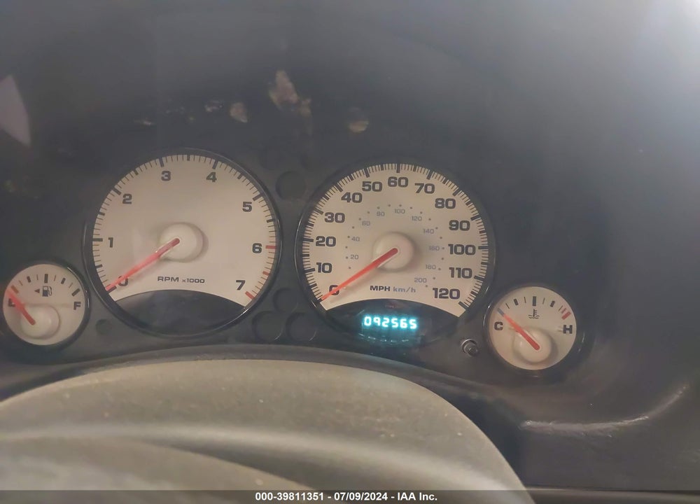 2004 JEEP LIBERTY SPORT VIN: 1J4GL48K44W263723