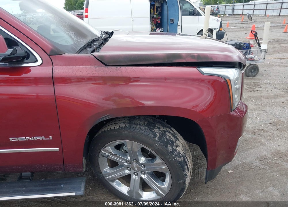 2017 GMC YUKON DENALI VIN: 1GKS2CKJ1HR399779