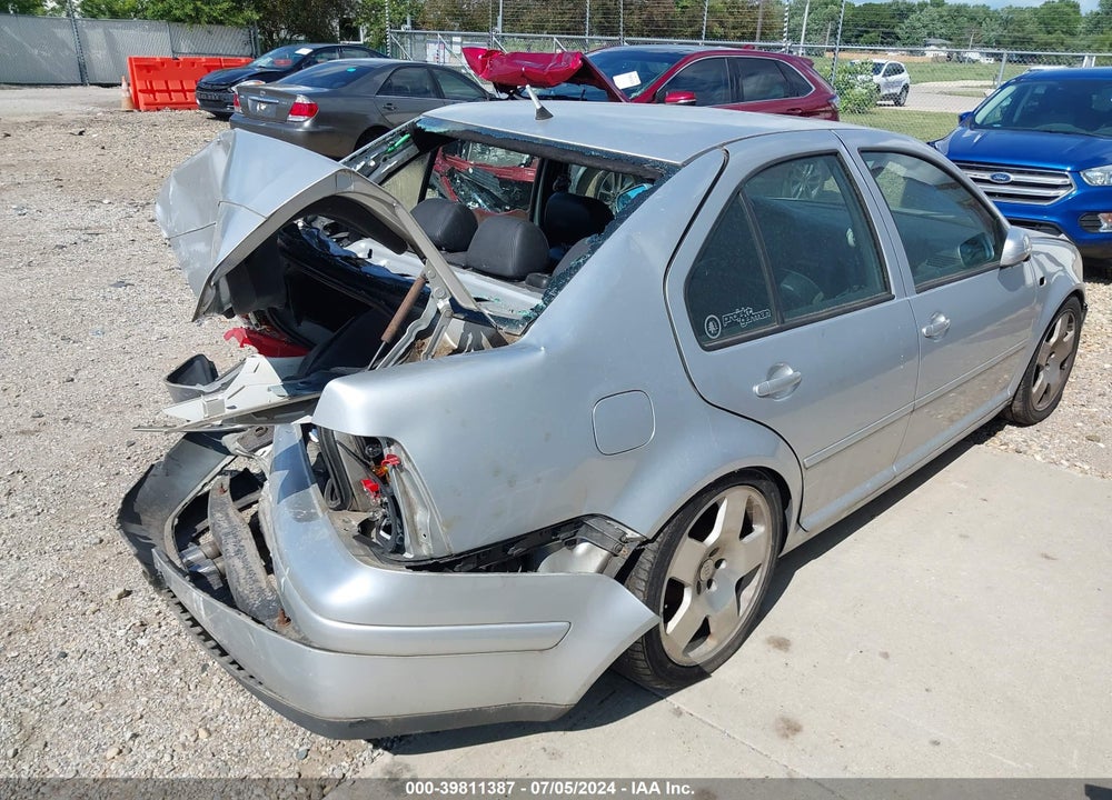 2002 VOLKSWAGEN JETTA GLX VIN: 3VWTG69M92M018530