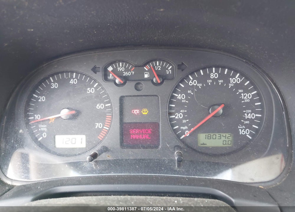 2002 VOLKSWAGEN JETTA GLX VIN: 3VWTG69M92M018530