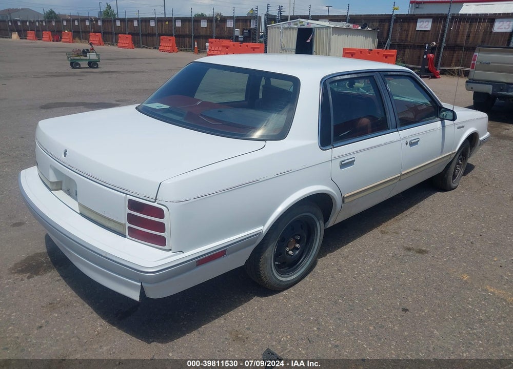 1994 OLDSMOBILE CUTLASS CIERA S VIN: 1G3AG55M8R6427641