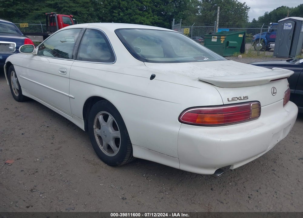 1997 LEXUS SC 300 VIN: JT8CD32Z9V0037780