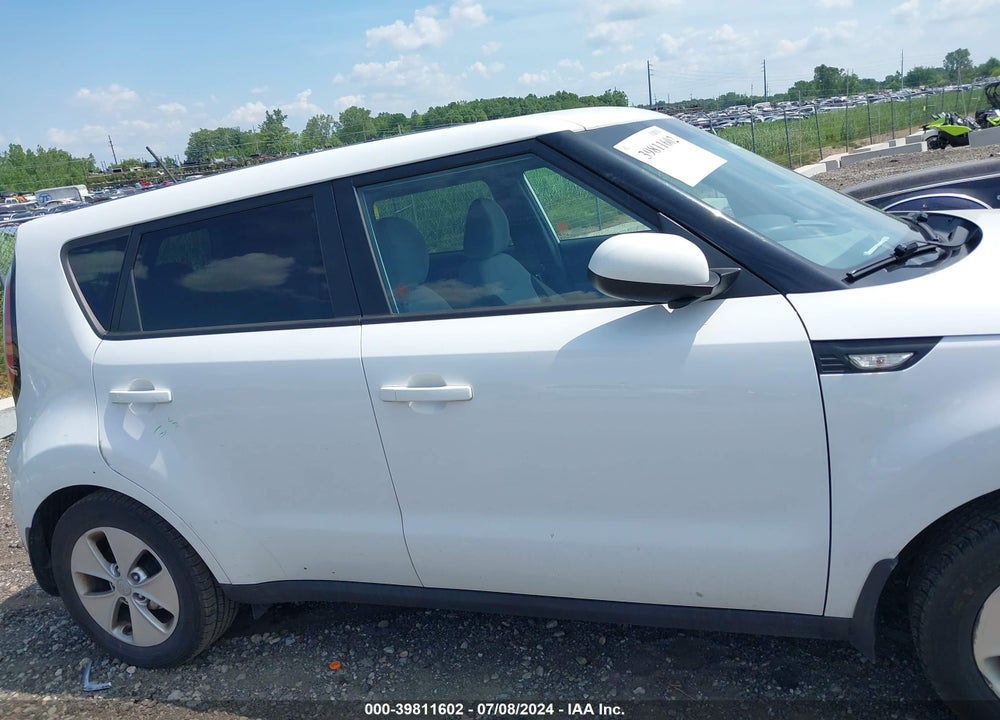 2014 KIA SOUL VIN: KNDJN2A29E7744051