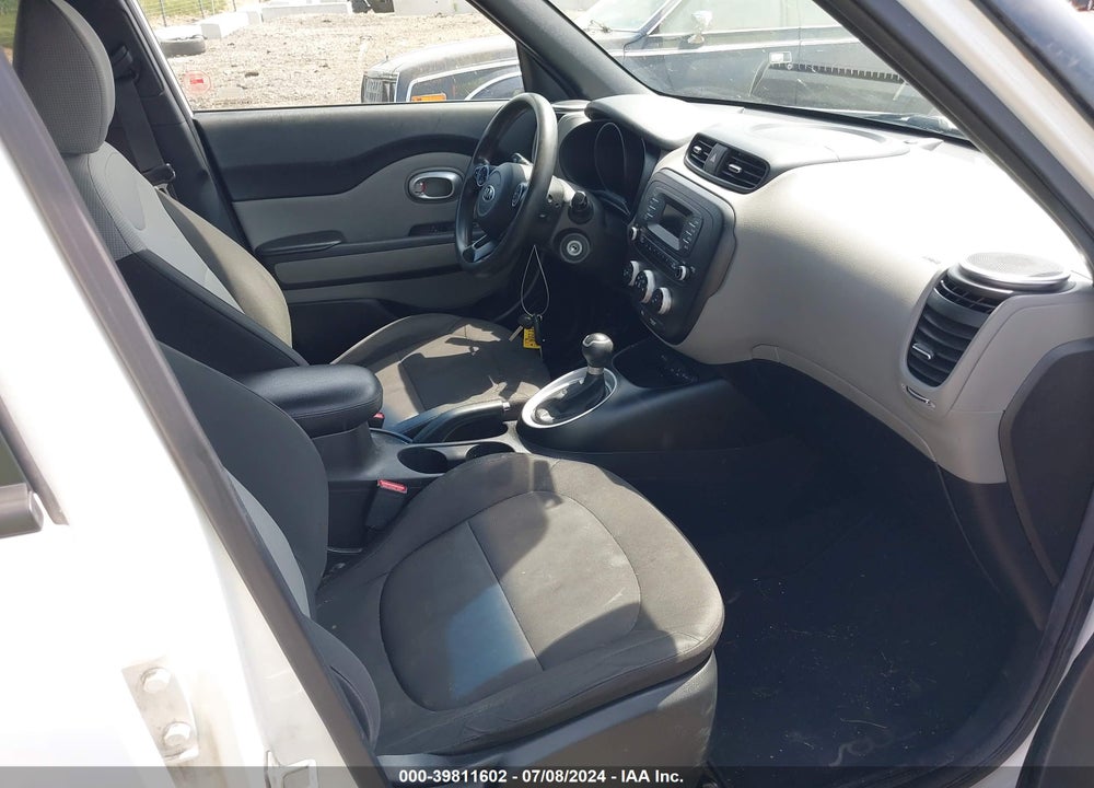 2014 KIA SOUL VIN: KNDJN2A29E7744051