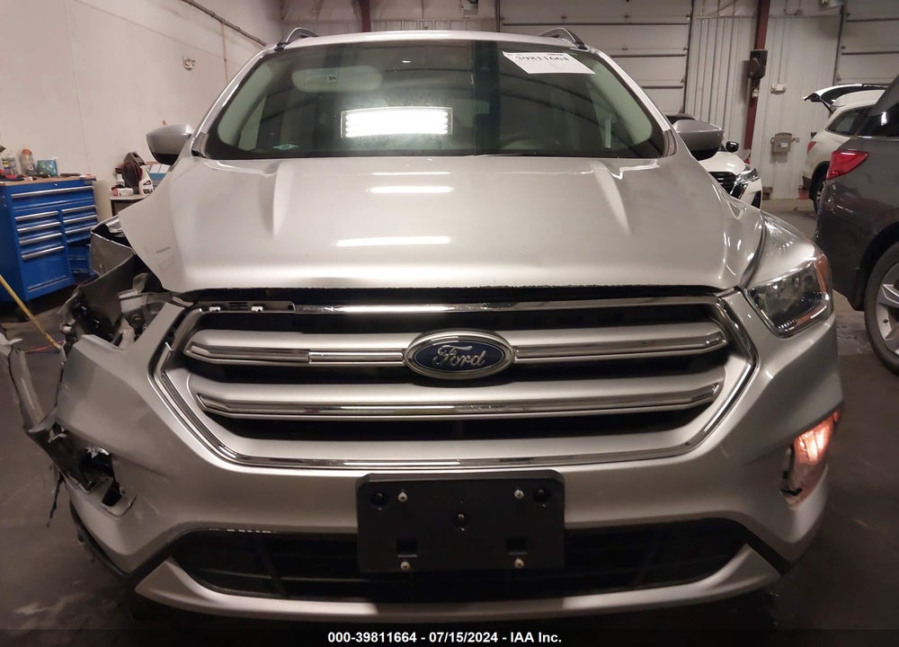 2018 FORD ESCAPE SE VIN: 1FMCU9GD5JUA73322