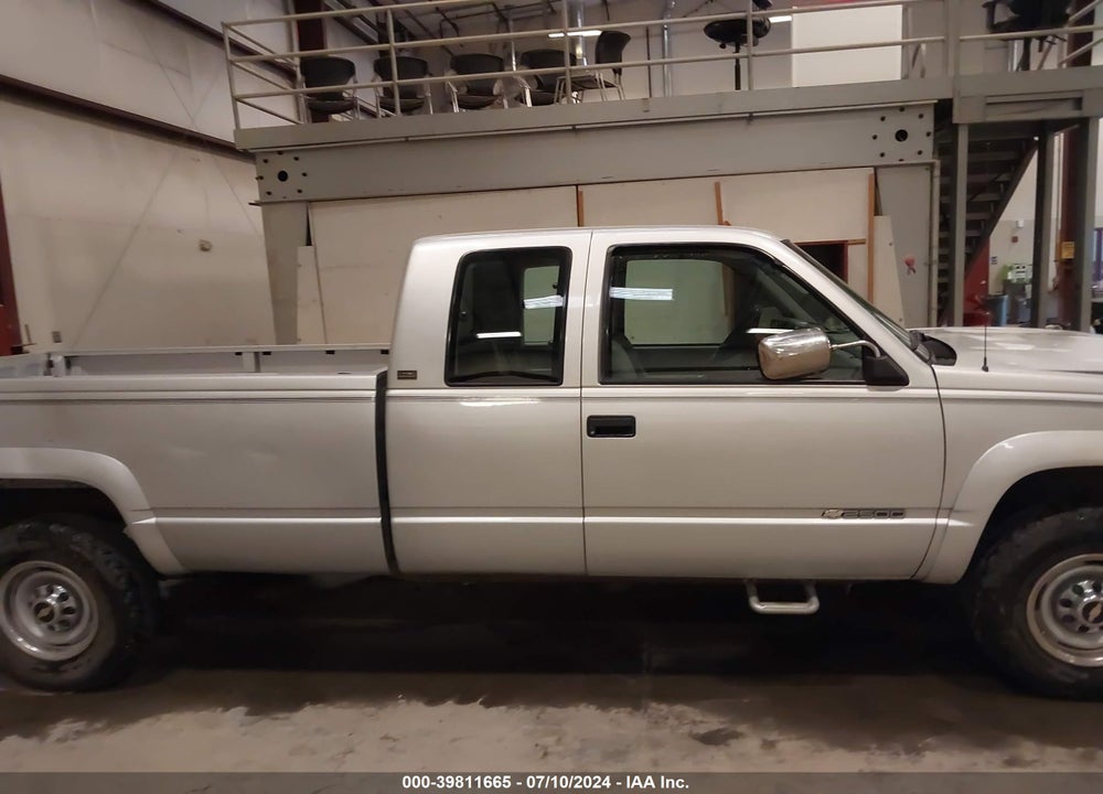 1994 CHEVROLET GMT-400 K2500 VIN: 1GCGK29N5RE279027