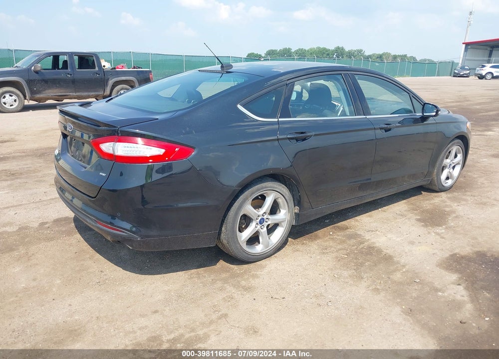 2015 FORD FUSION SE VIN: 3FA6P0H7XFR271248