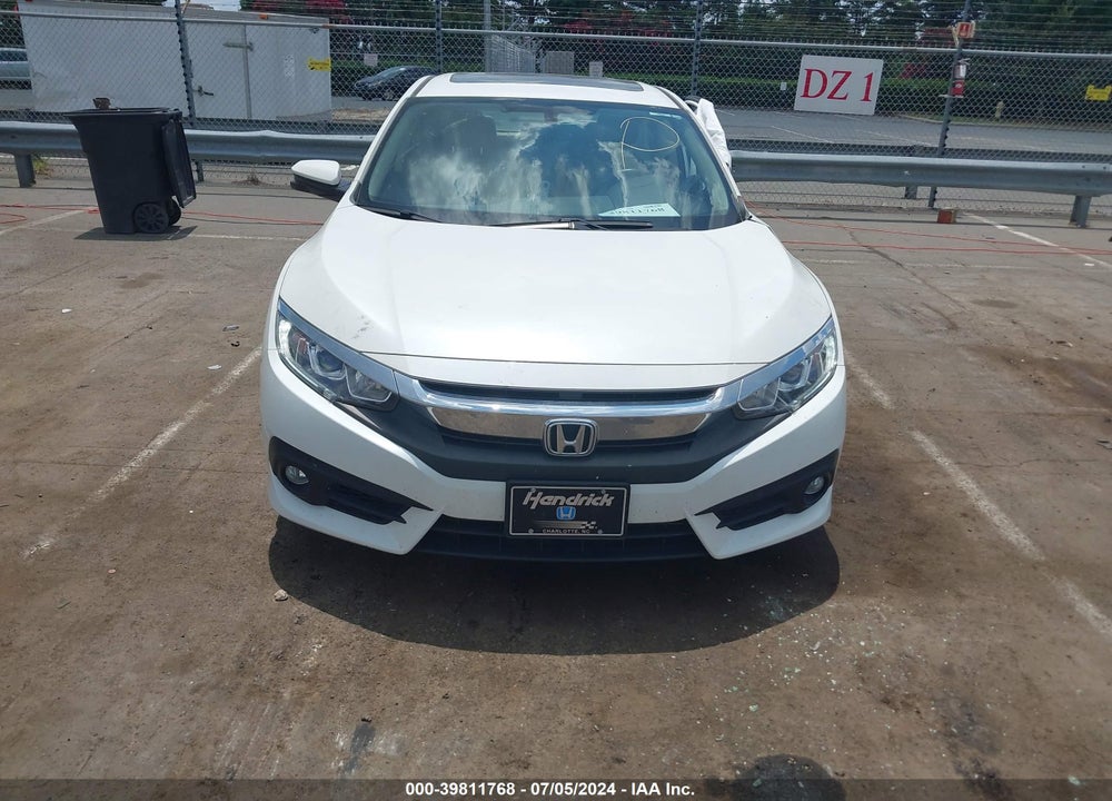 2018 HONDA CIVIC VIN: JHMFC1F77JX026355