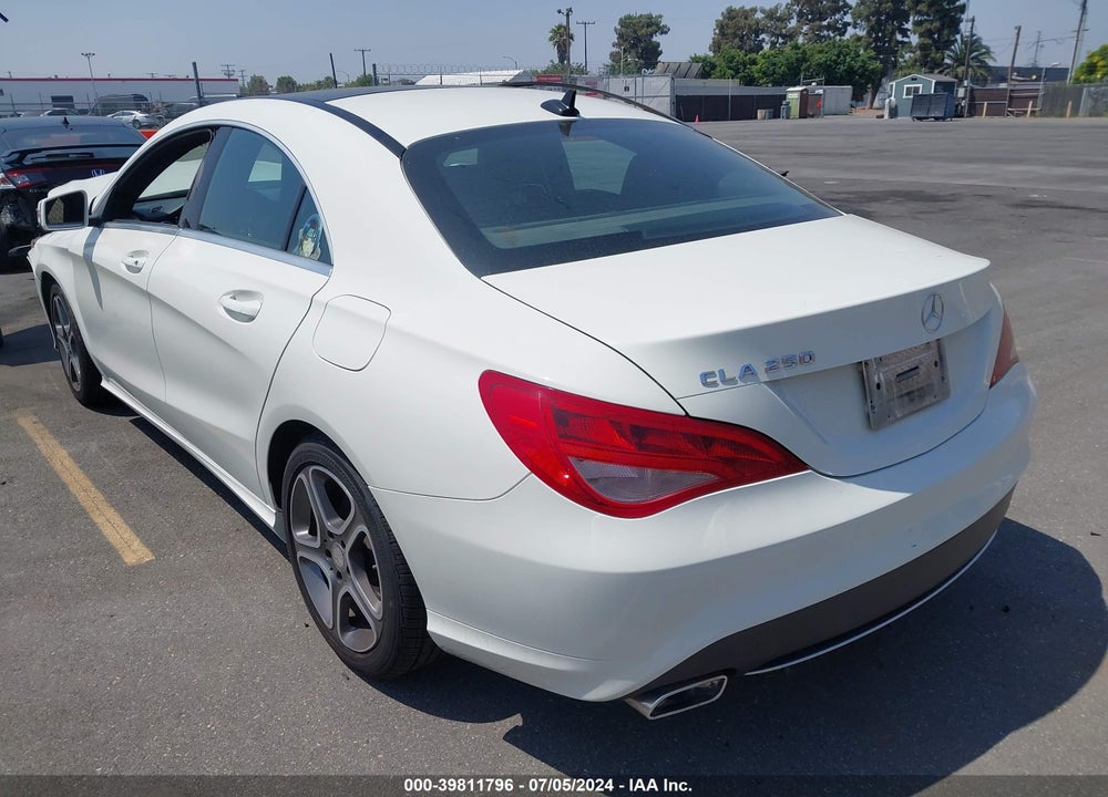 2014 MERCEDES-BENZ CLA 250 VIN: WDDSJ4EB5EN067457