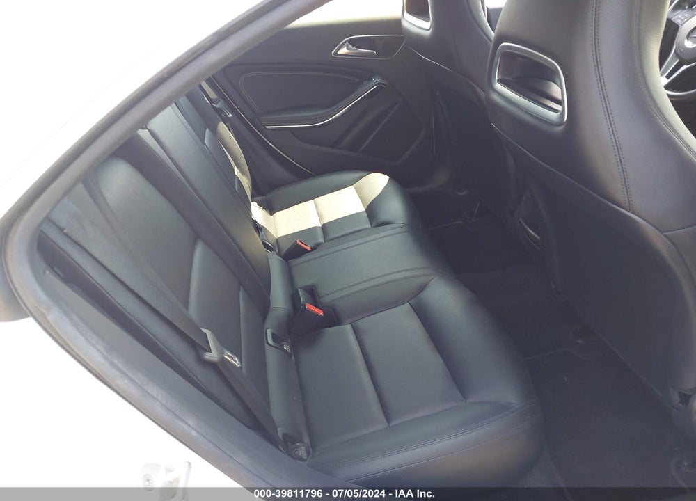2014 MERCEDES-BENZ CLA 250 VIN: WDDSJ4EB5EN067457