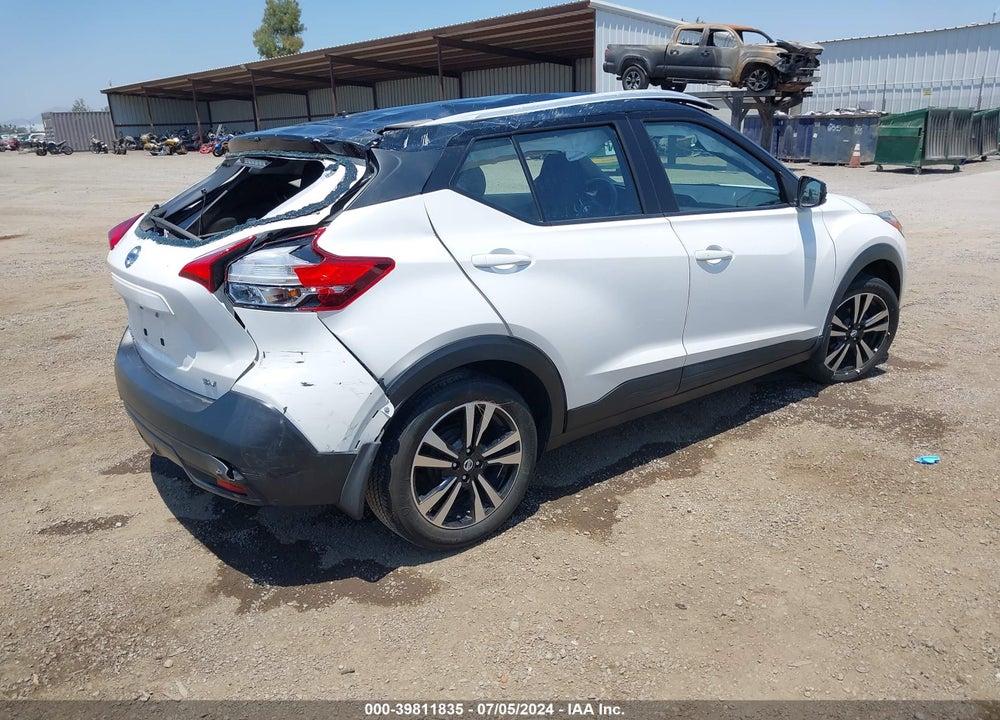2019 NISSAN KICKS SV VIN: 3N1CP5CUXKL534670