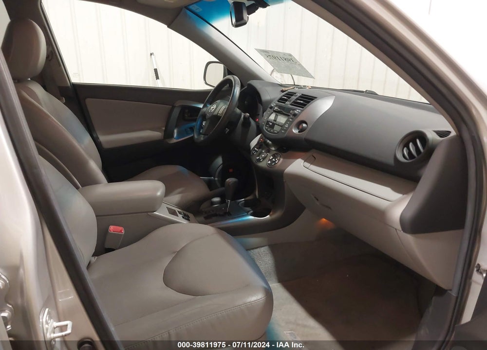2011 TOYOTA RAV4 LIMITED V6 VIN: 2T3DK4DV1BW061851